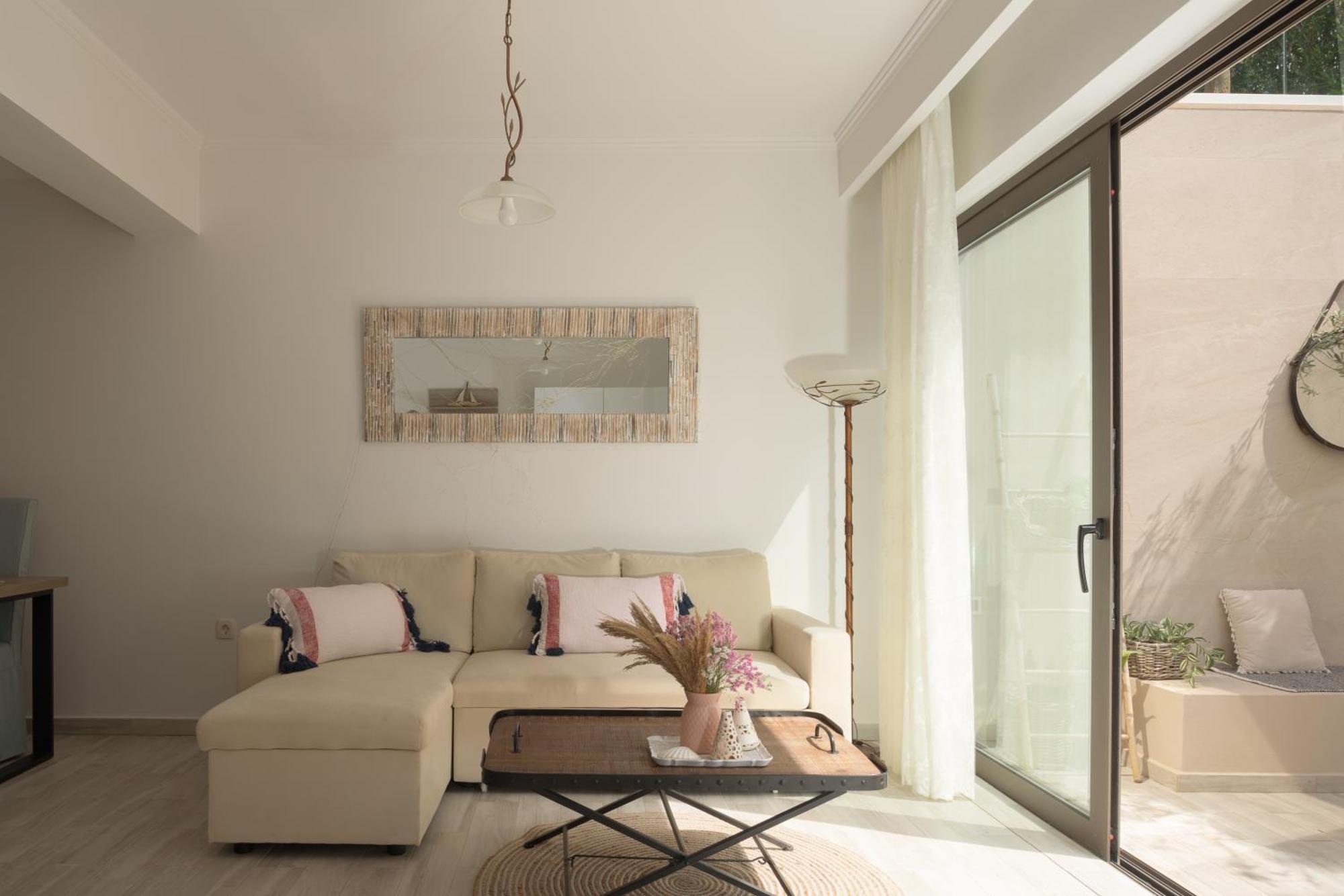 Miraida Exclusive Residence Almirída Luaran gambar
